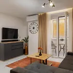 Brand New*city Centre Apart. Kirby * דוברובניק